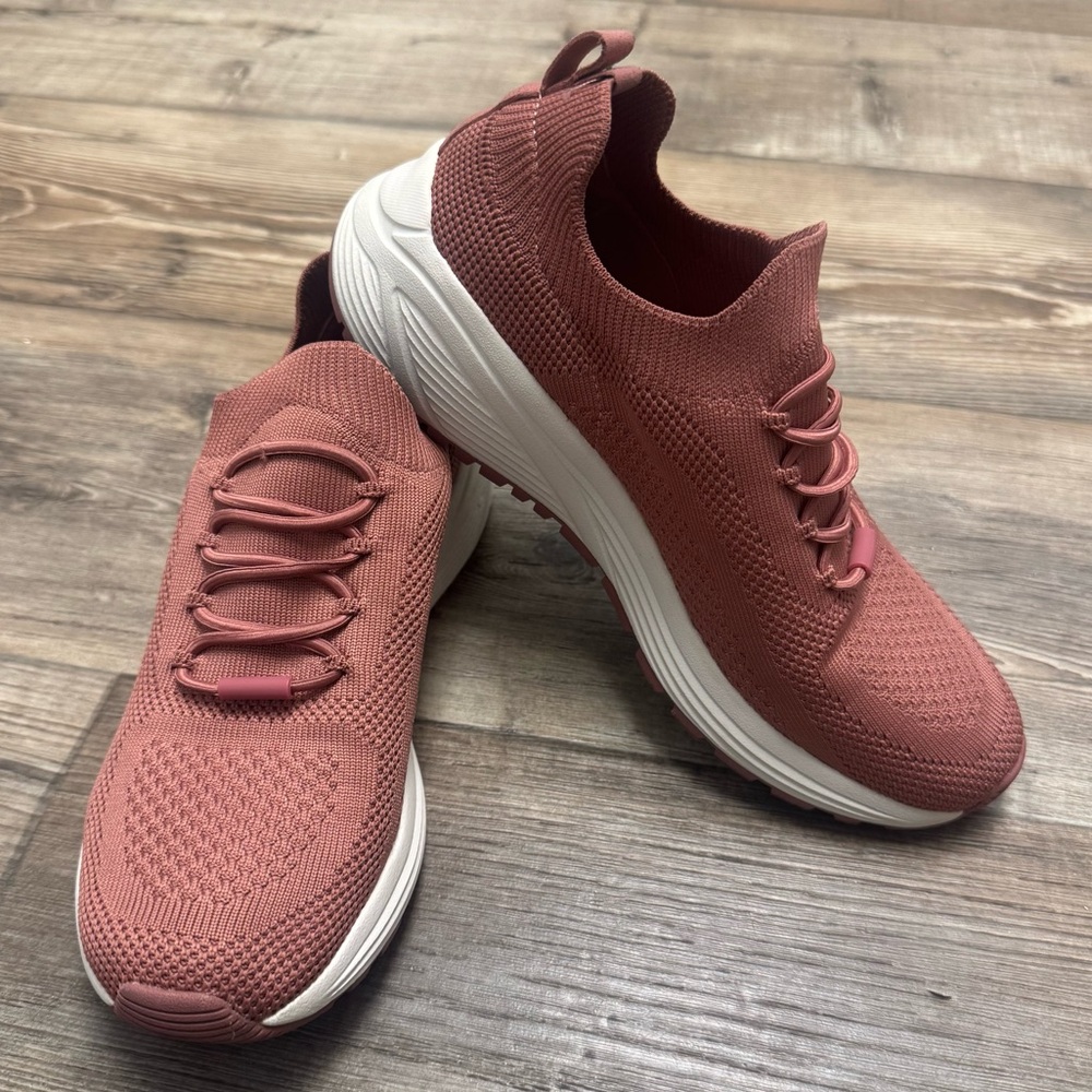 Women’s Skechers Bobs Sparrow 2.0 Slip On Sneakers w/Memory Foam, 8 Rose
